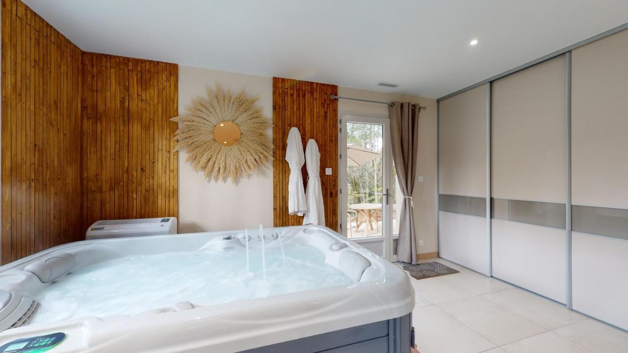 Gite Spa & Nature Saint-Chamassy Exterior photo