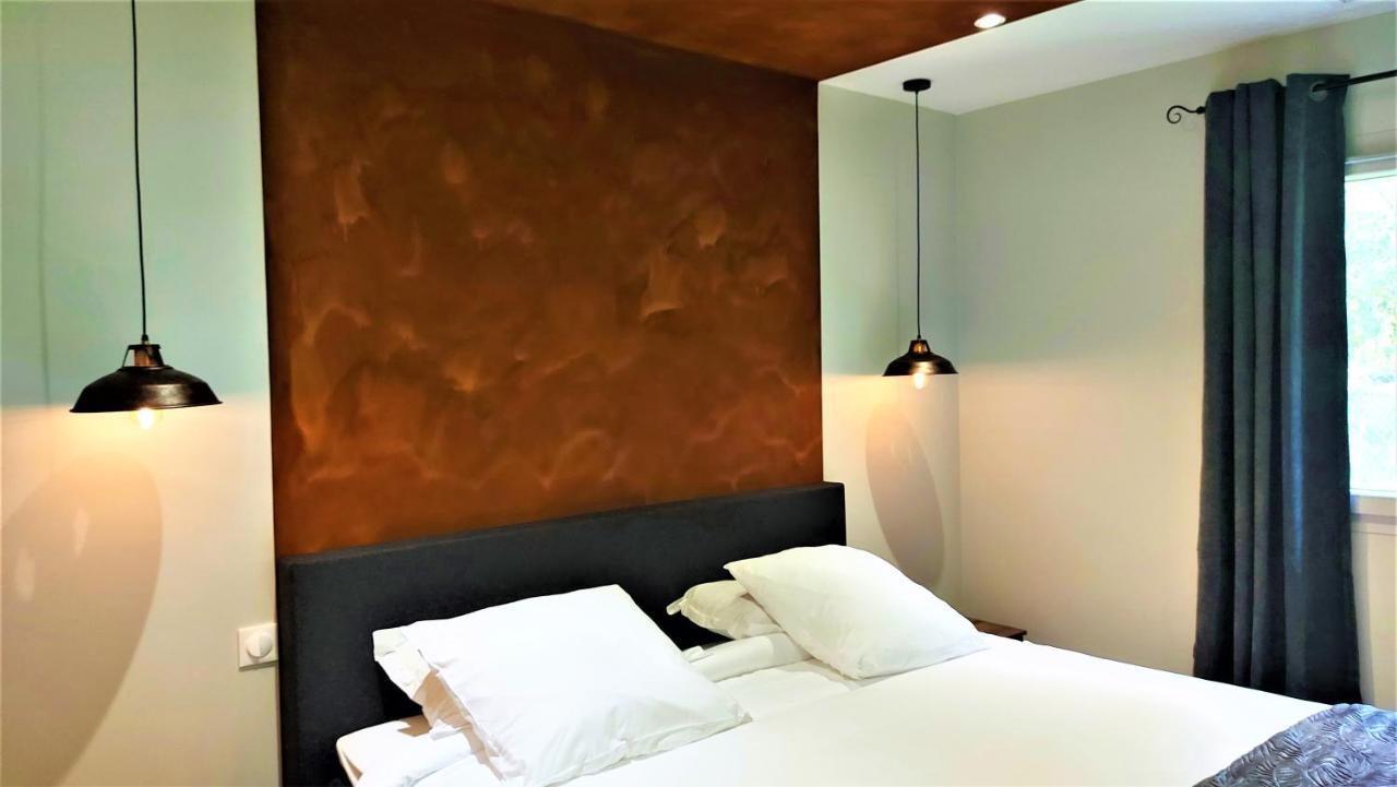 Gite Spa & Nature Saint-Chamassy Exterior photo